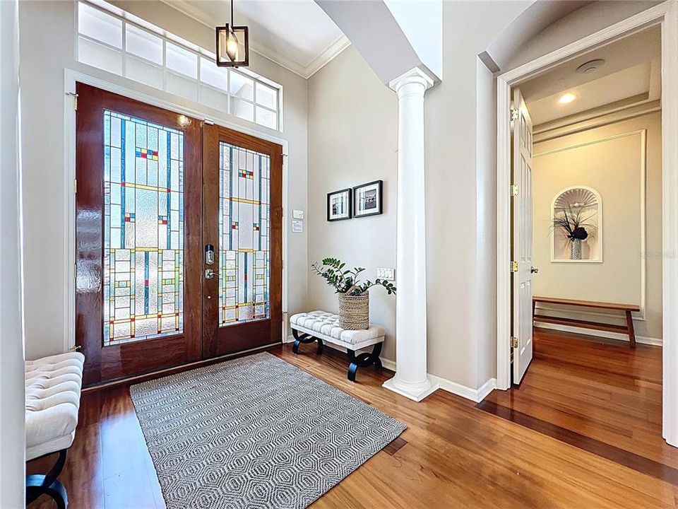 For Sale: $925,000 (4 beds, 3 baths, 2700 Square Feet)