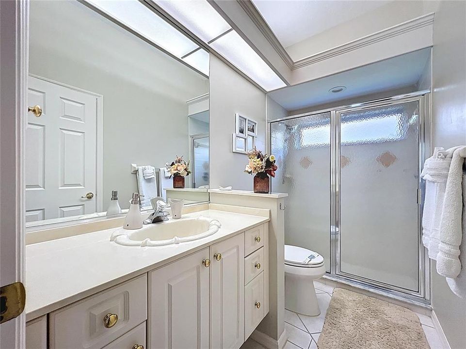 For Sale: $925,000 (4 beds, 3 baths, 2700 Square Feet)