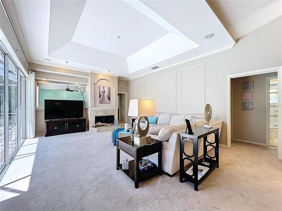 For Sale: $925,000 (4 beds, 3 baths, 2700 Square Feet)