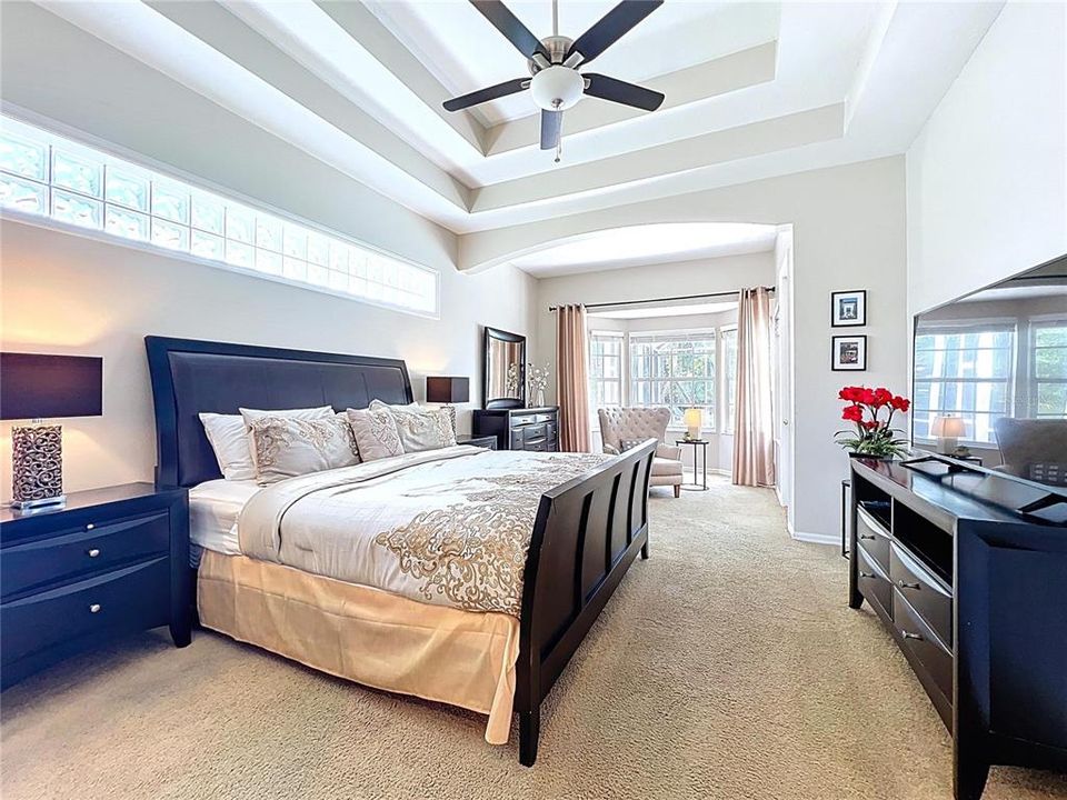 For Sale: $925,000 (4 beds, 3 baths, 2700 Square Feet)