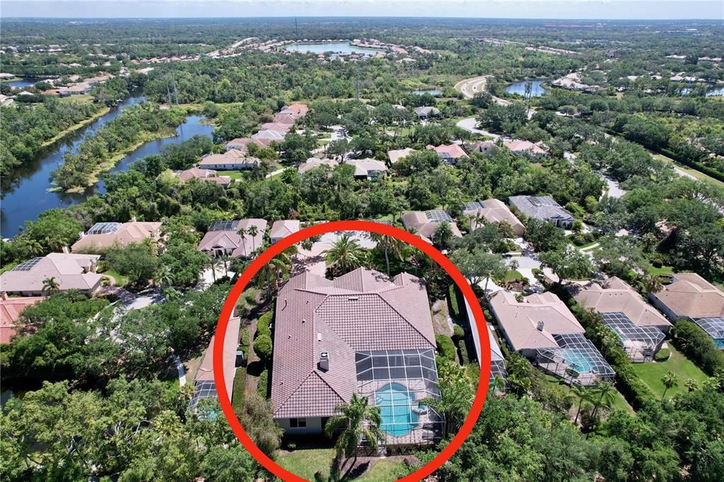 For Sale: $925,000 (4 beds, 3 baths, 2700 Square Feet)