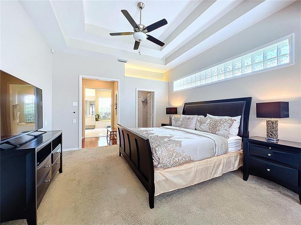 For Sale: $925,000 (4 beds, 3 baths, 2700 Square Feet)