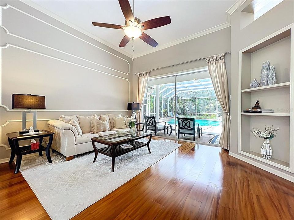 For Sale: $925,000 (4 beds, 3 baths, 2700 Square Feet)