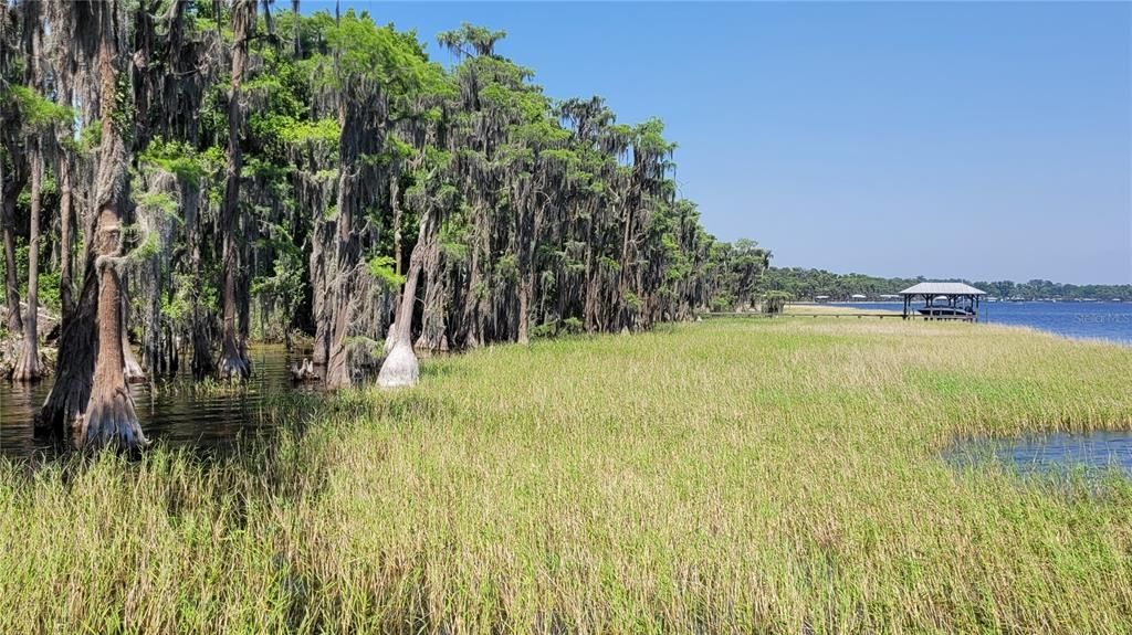 На продажу: $750,000 (1.84 acres)