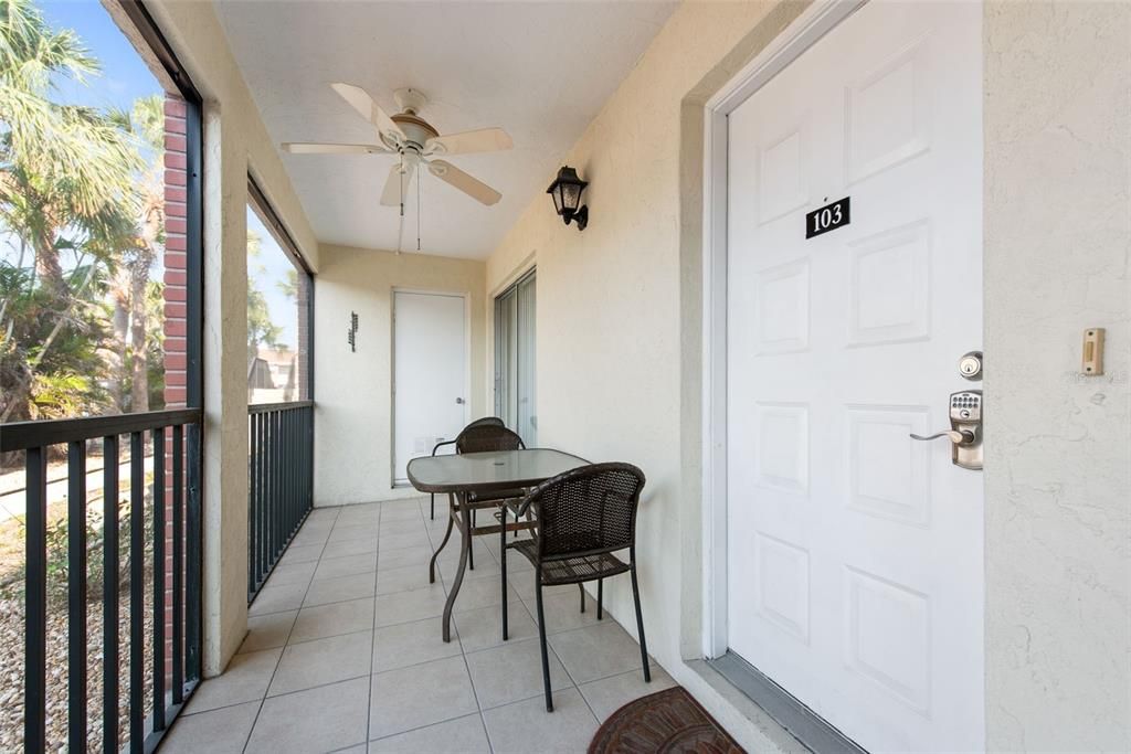 Activo con contrato: $199,000 (2 camas, 2 baños, 1056 Pies cuadrados)