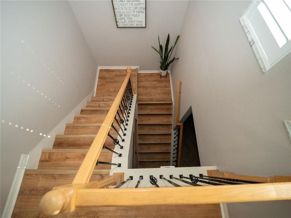 Под контрактом: $759,900 (4 спален, 3 ванн, 2635 Квадратных фут)