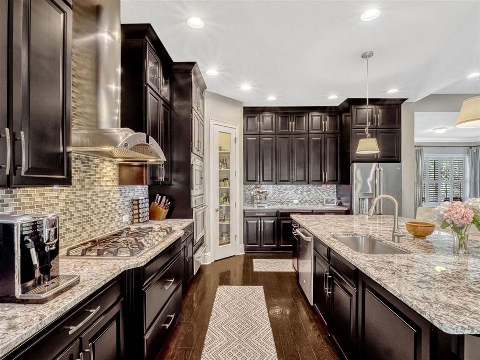 For Sale: $1,399,990 (5 beds, 4 baths, 3802 Square Feet)