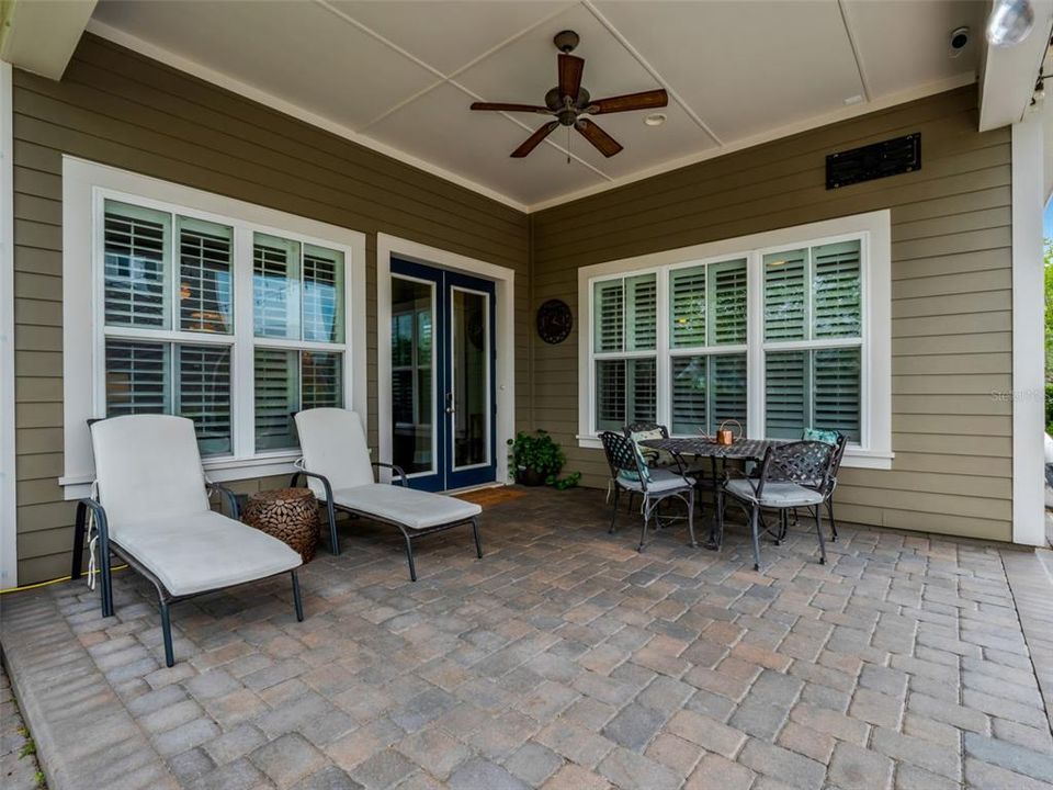 For Sale: $1,399,990 (5 beds, 4 baths, 3802 Square Feet)