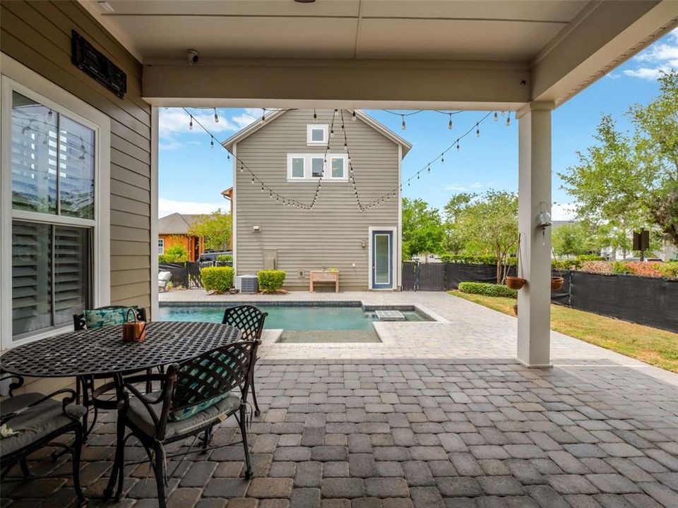 For Sale: $1,399,990 (5 beds, 4 baths, 3802 Square Feet)