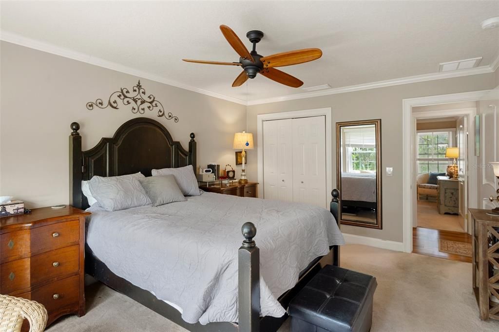 Active With Contract: $355,500 (3 beds, 2 baths, 1794 Square Feet)