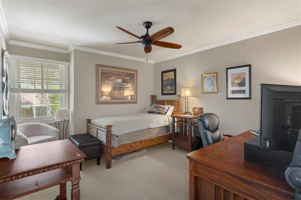 Active With Contract: $355,500 (3 beds, 2 baths, 1794 Square Feet)