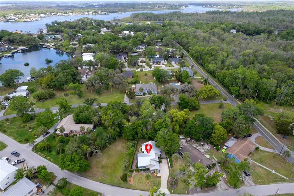 Active With Contract: $355,500 (3 beds, 2 baths, 1794 Square Feet)