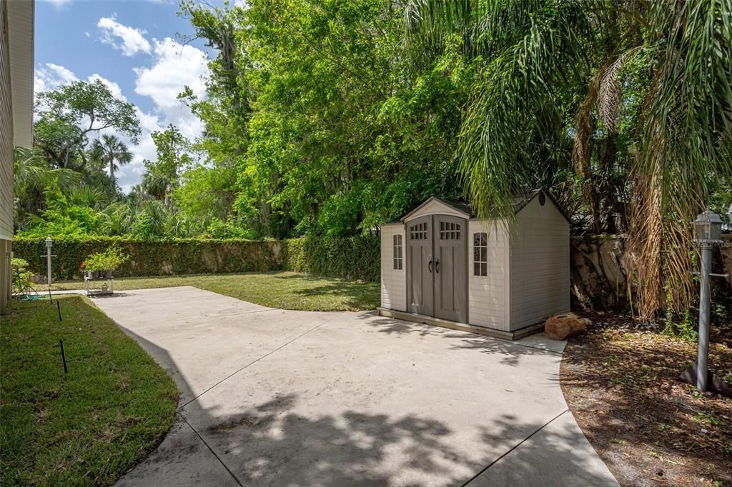 Active With Contract: $355,500 (3 beds, 2 baths, 1794 Square Feet)