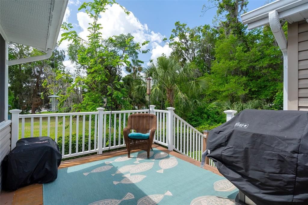 Active With Contract: $355,500 (3 beds, 2 baths, 1794 Square Feet)