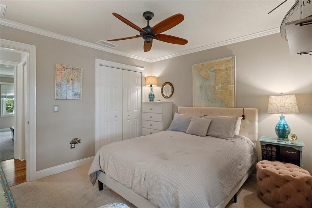 Active With Contract: $355,500 (3 beds, 2 baths, 1794 Square Feet)