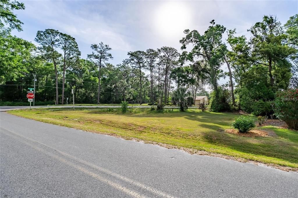For Sale: $299,000 (0 beds, 0 baths, 832 Square Feet)