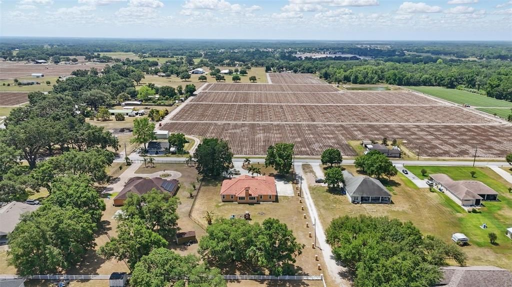 На продажу: $825,000 (4 спален, 3 ванн, 4356 Квадратных фут)