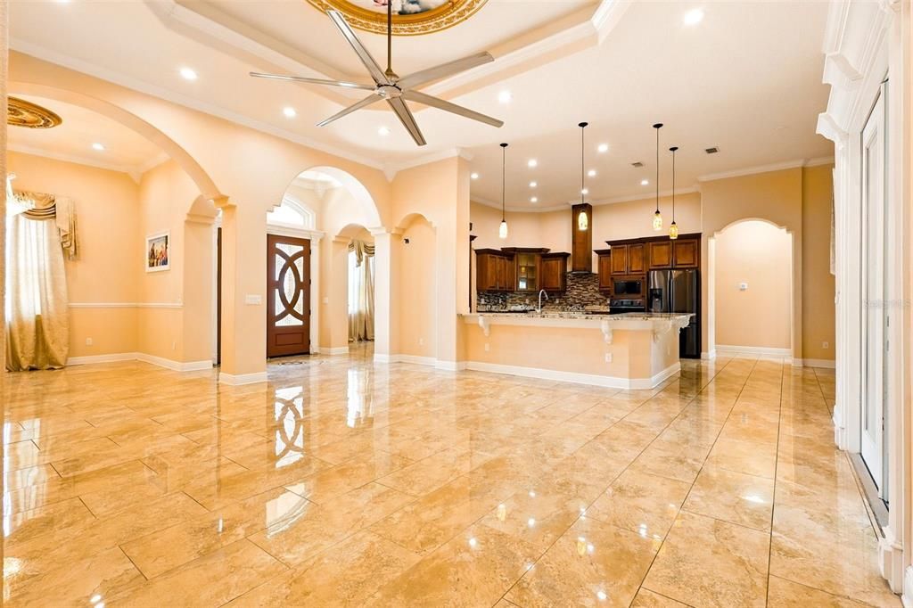 На продажу: $825,000 (4 спален, 3 ванн, 4356 Квадратных фут)