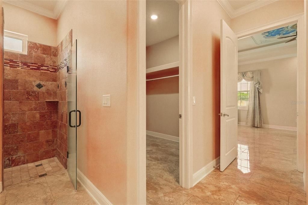 На продажу: $825,000 (4 спален, 3 ванн, 4356 Квадратных фут)