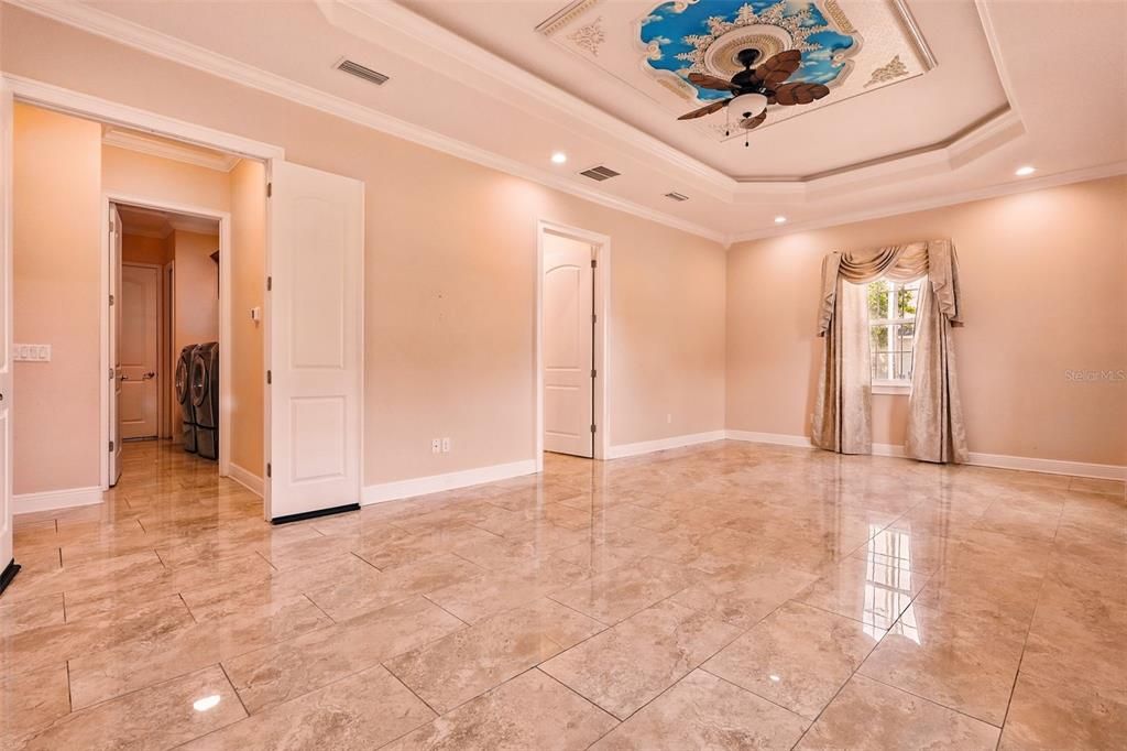 На продажу: $825,000 (4 спален, 3 ванн, 4356 Квадратных фут)