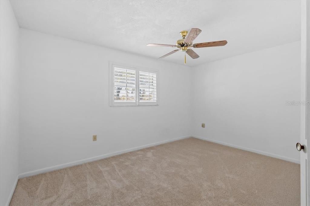 Под контрактом: $1,450,000 (5 спален, 2 ванн, 3082 Квадратных фут)