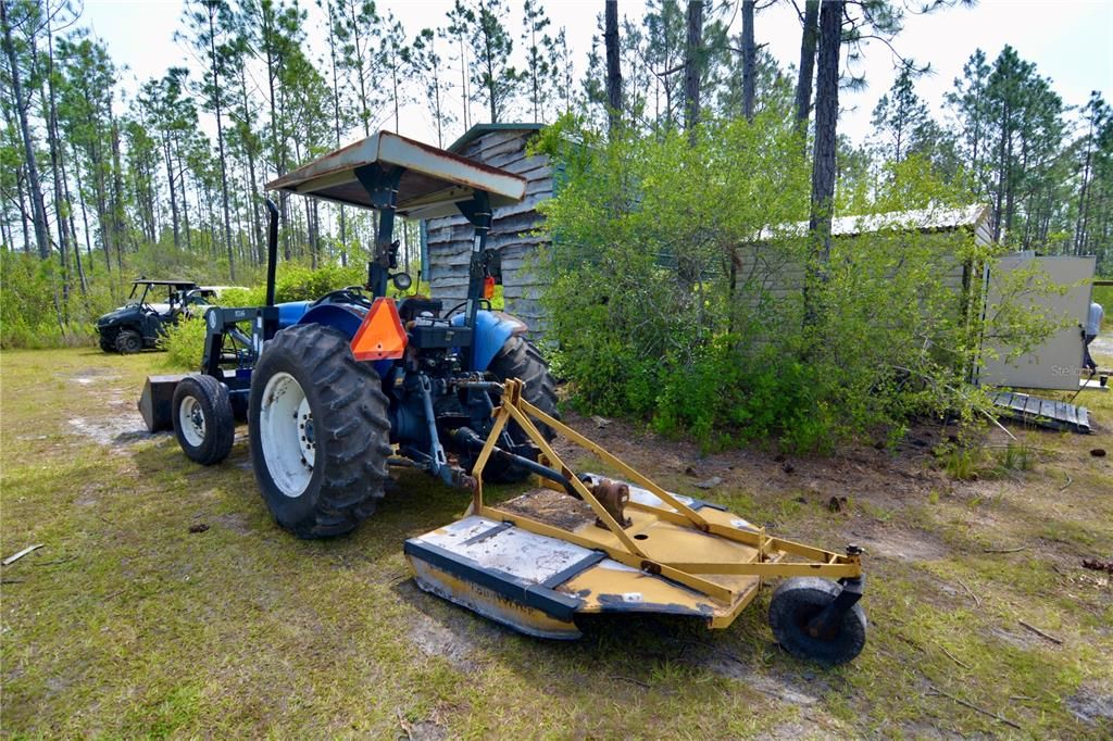 待售: $399,999 (93.63 acres)