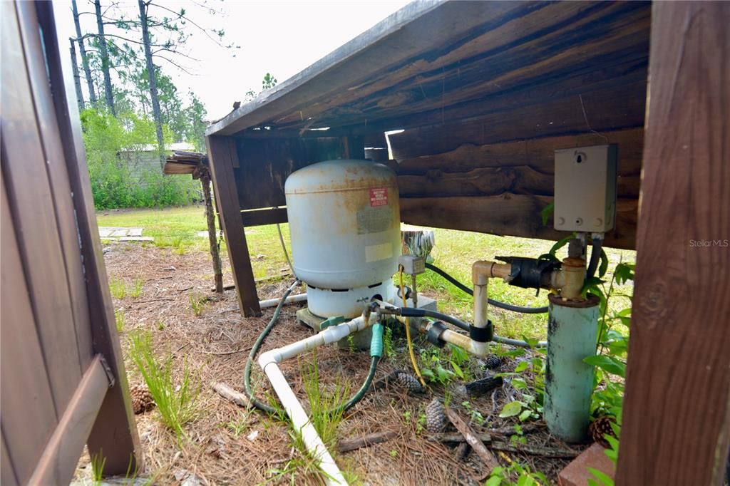 待售: $399,999 (93.63 acres)