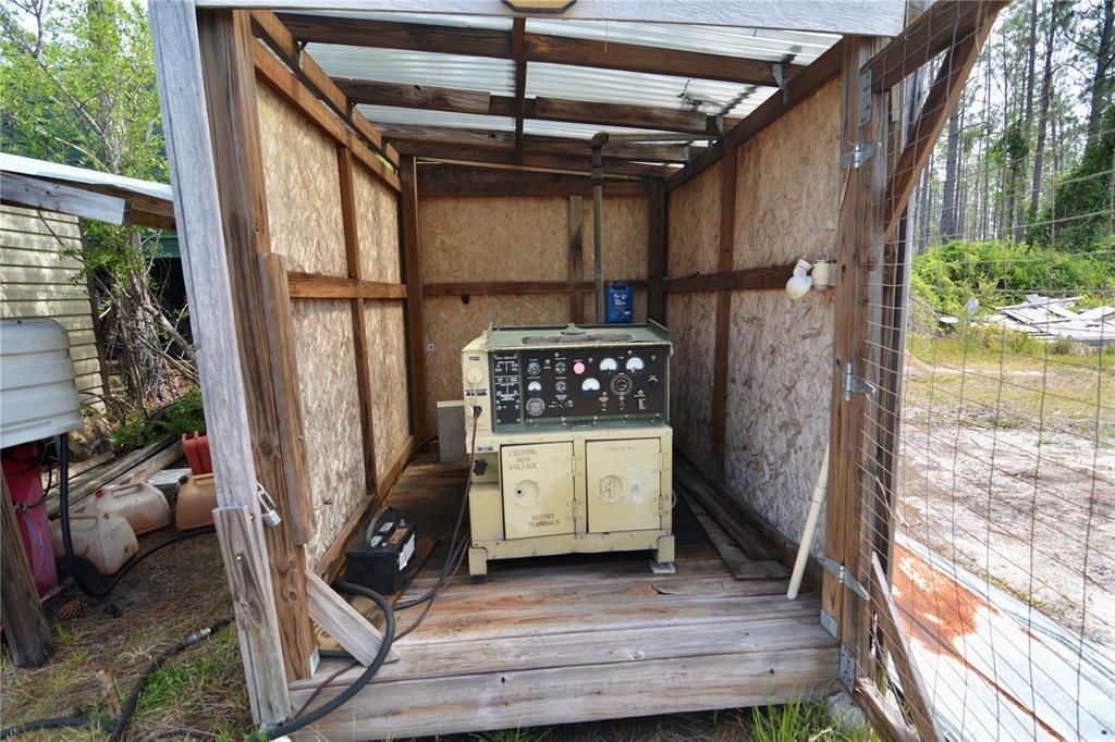 待售: $399,999 (93.63 acres)