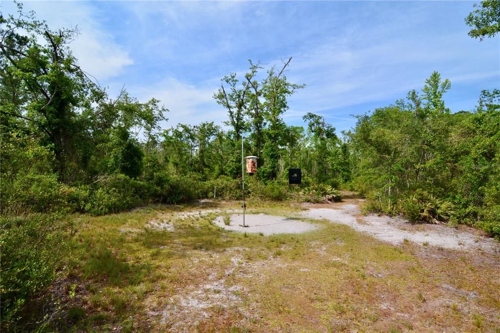 待售: $399,999 (93.63 acres)