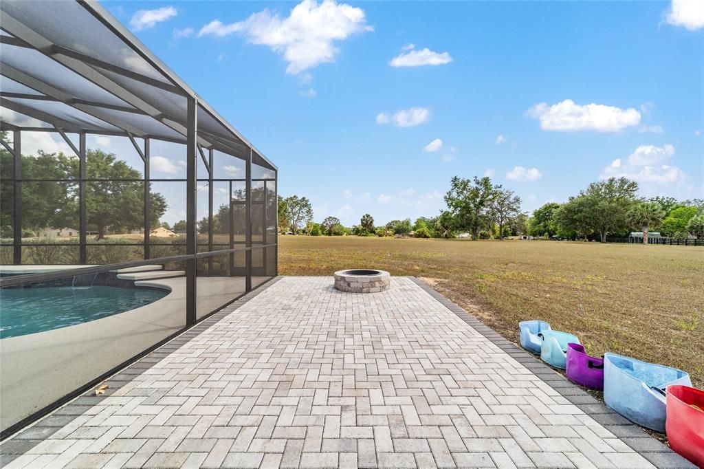 En Venta: $1,175,000 (3 camas, 3 baños, 2530 Pies cuadrados)