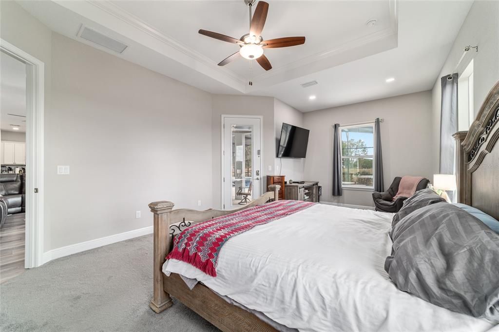 En Venta: $1,175,000 (3 camas, 3 baños, 2530 Pies cuadrados)