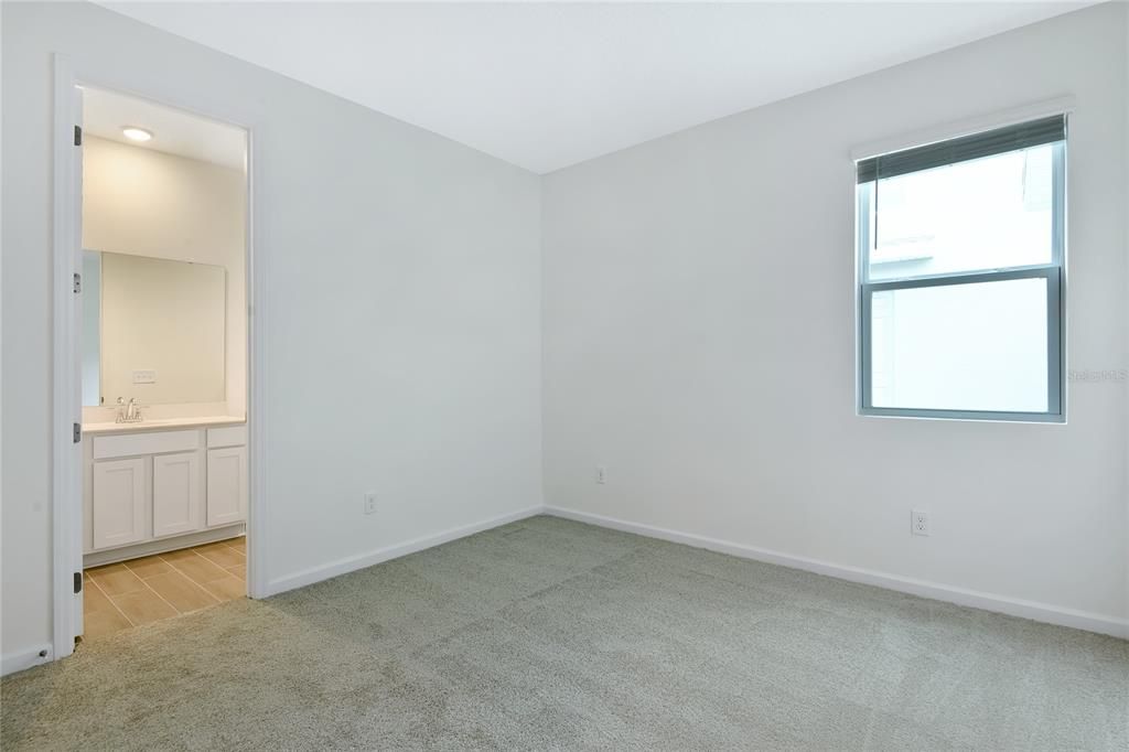 For Sale: $432,807 (4 beds, 3 baths, 2090 Square Feet)