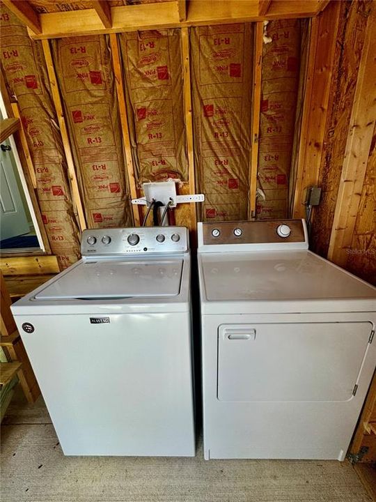 For Sale: $152,900 (1 beds, 2 baths, 455 Square Feet)