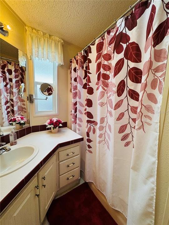 For Sale: $152,900 (1 beds, 2 baths, 455 Square Feet)