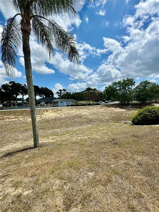 For Sale: $152,900 (1 beds, 2 baths, 455 Square Feet)