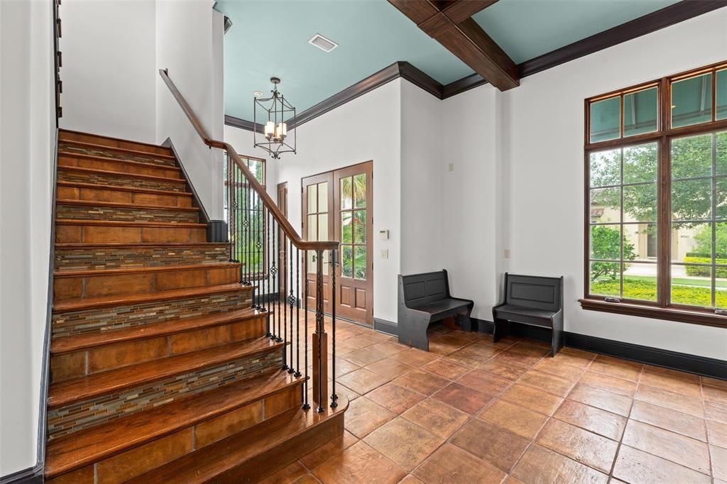 合同活跃: $4,500,000 (4 贝兹, 4 浴室, 3357 平方英尺)