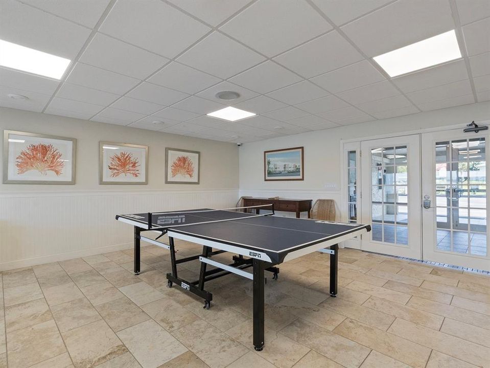 En Venta: $255,000 (2 camas, 2 baños, 1229 Pies cuadrados)