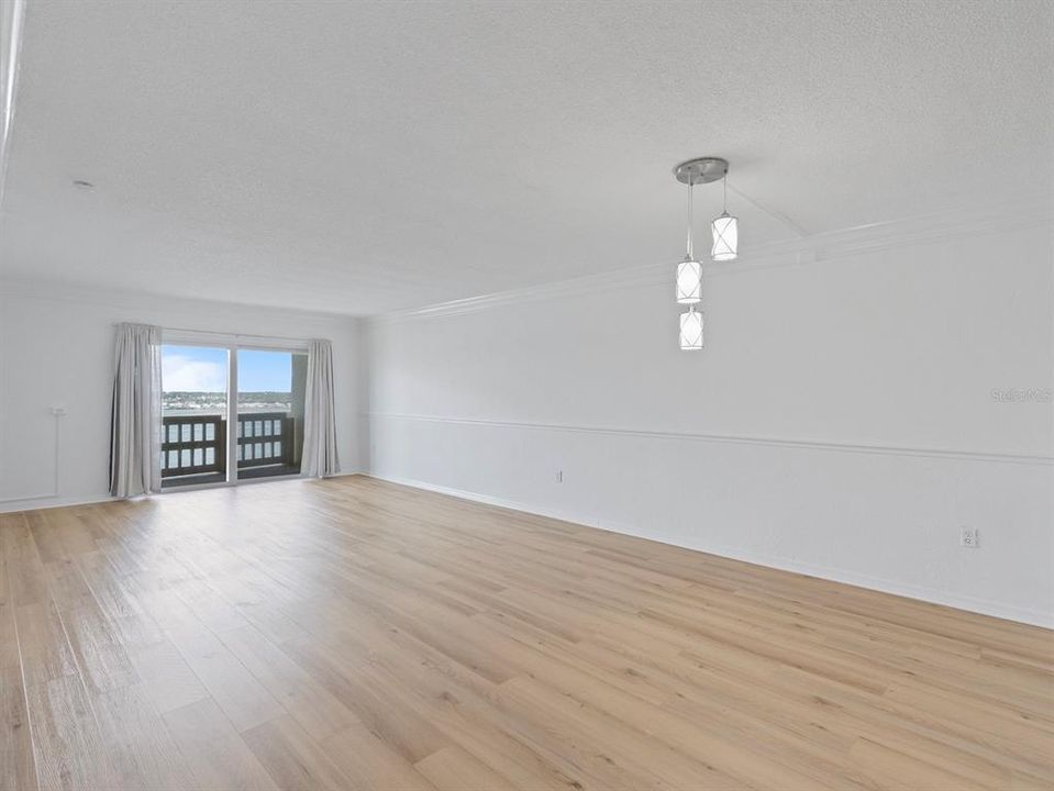 En Venta: $255,000 (2 camas, 2 baños, 1229 Pies cuadrados)