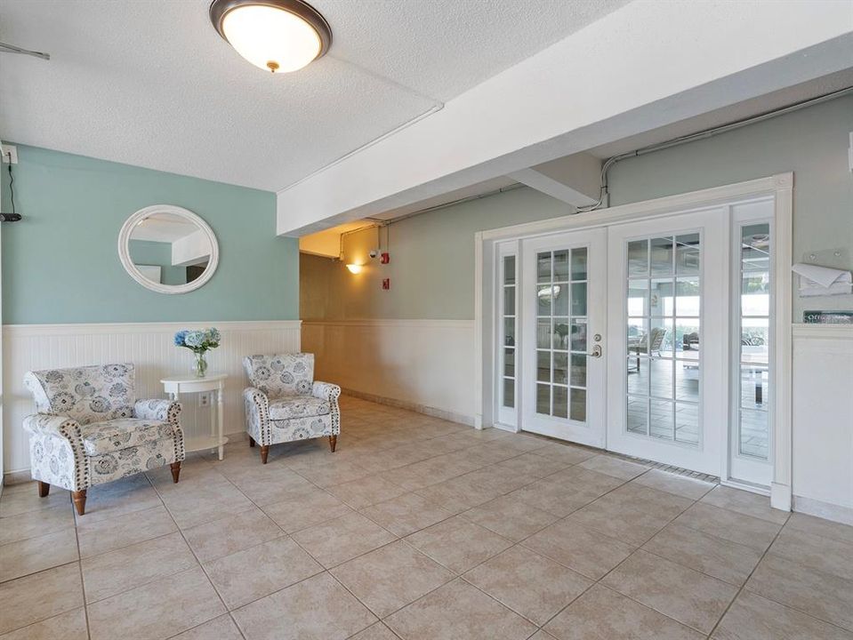 En Venta: $255,000 (2 camas, 2 baños, 1229 Pies cuadrados)