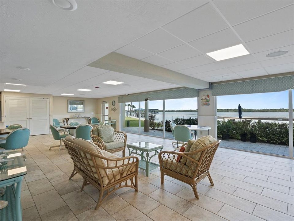 En Venta: $255,000 (2 camas, 2 baños, 1229 Pies cuadrados)