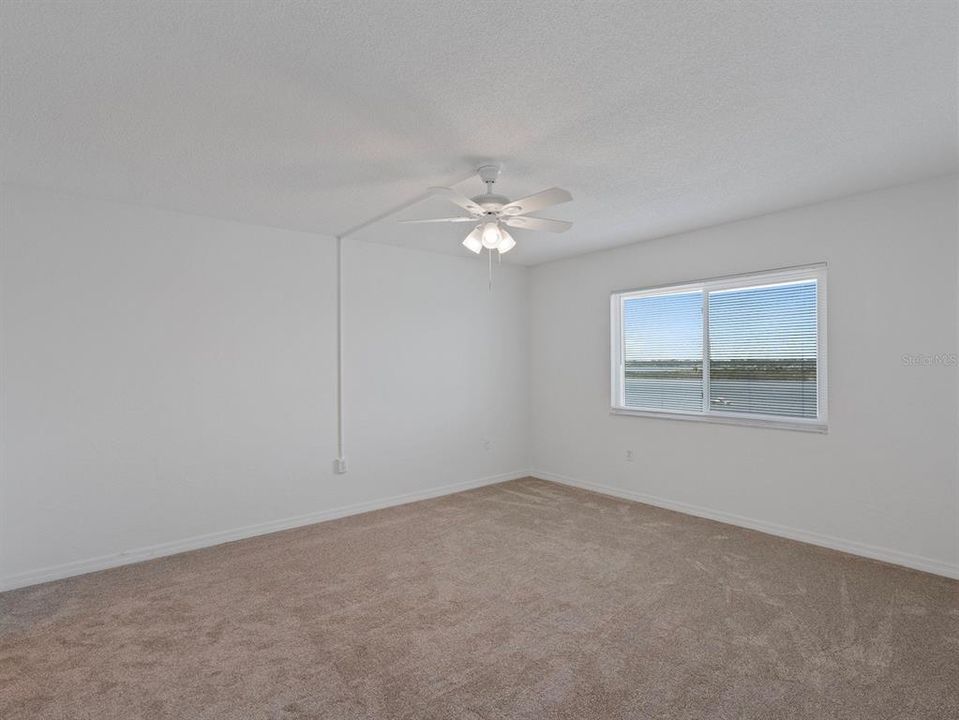 En Venta: $255,000 (2 camas, 2 baños, 1229 Pies cuadrados)