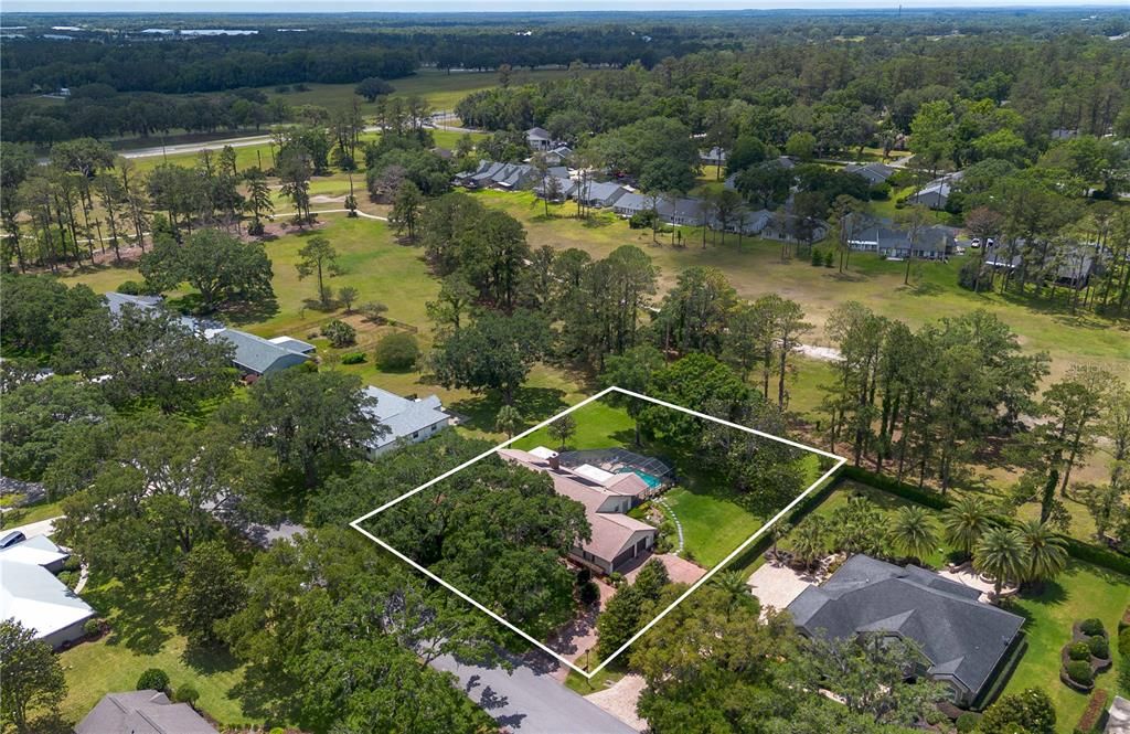 En Venta: $669,000 (3 camas, 2 baños, 2711 Pies cuadrados)