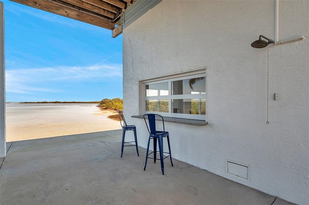 For Sale: $1,350,000 (3 beds, 3 baths, 1500 Square Feet)