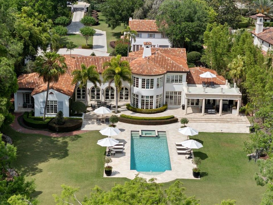 For Sale: $10,950,000 (5 beds, 5 baths, 8174 Square Feet)