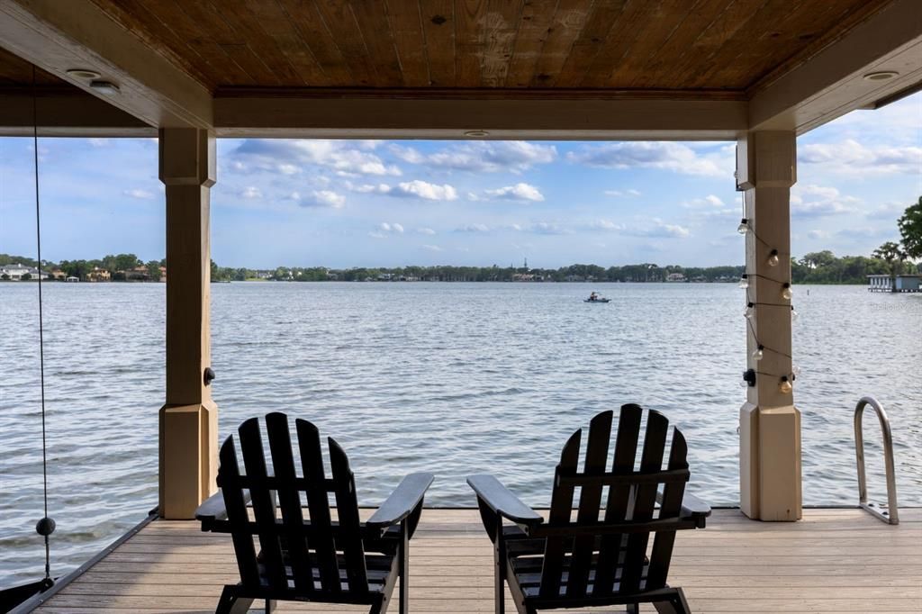 For Sale: $10,950,000 (5 beds, 5 baths, 8174 Square Feet)