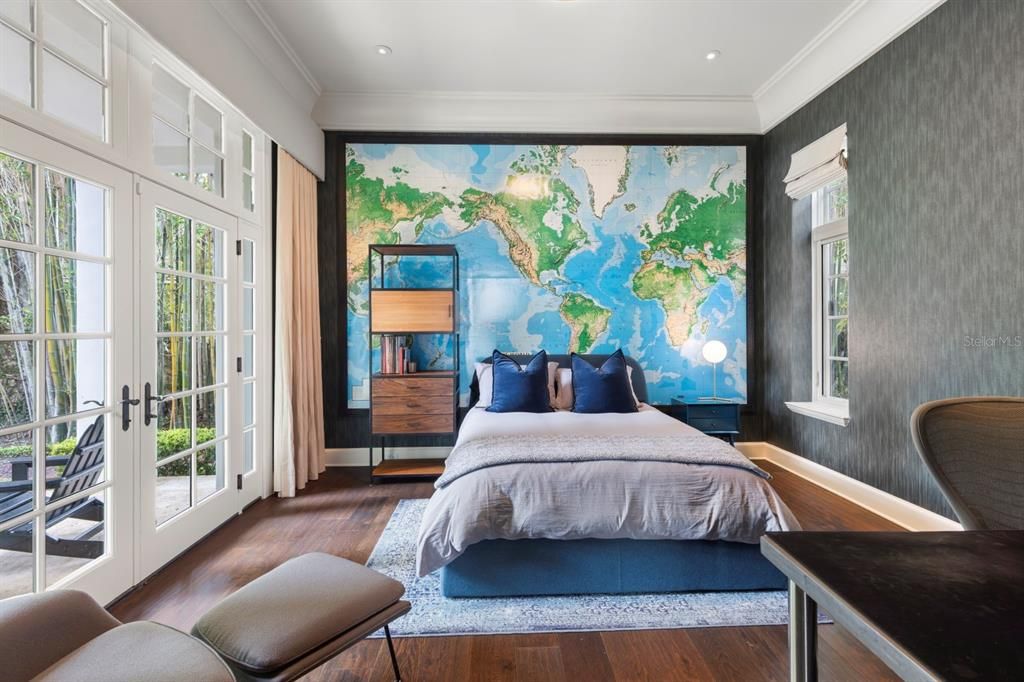 For Sale: $10,950,000 (5 beds, 5 baths, 8174 Square Feet)