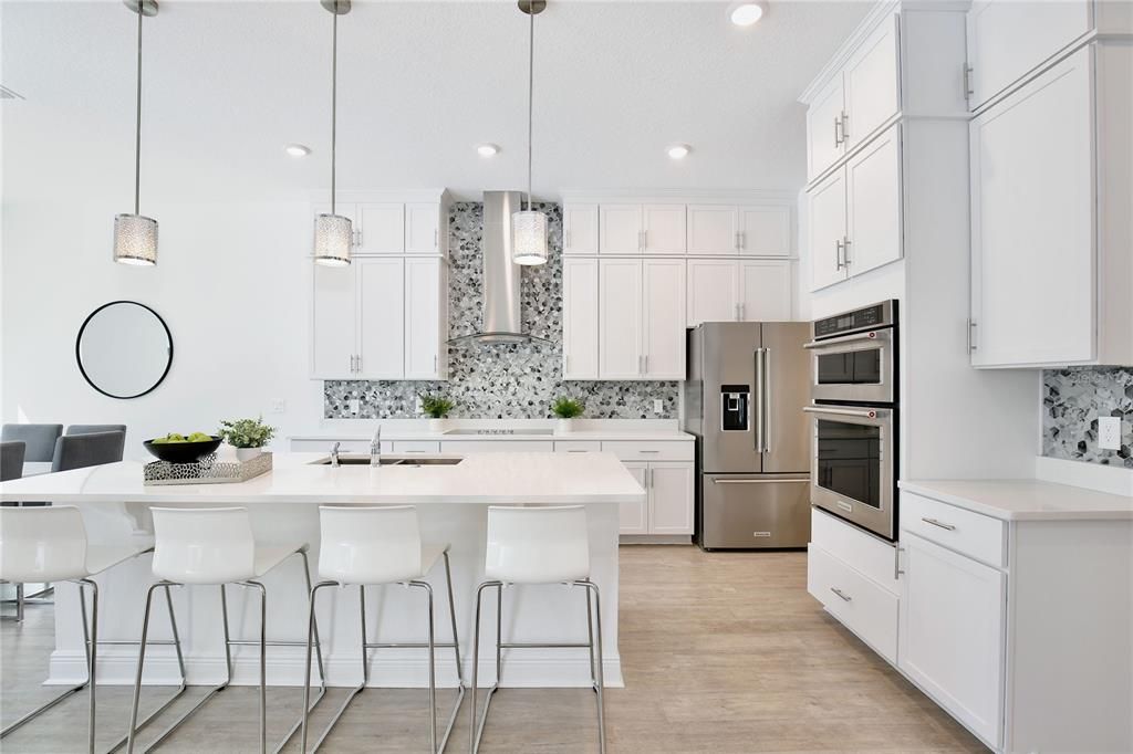 待售: $1,495,000 (6 贝兹, 5 浴室, 4493 平方英尺)