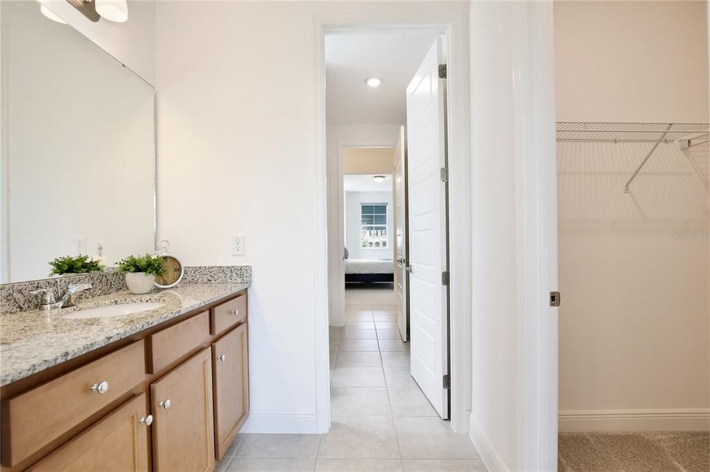 待售: $1,495,000 (6 贝兹, 5 浴室, 4493 平方英尺)