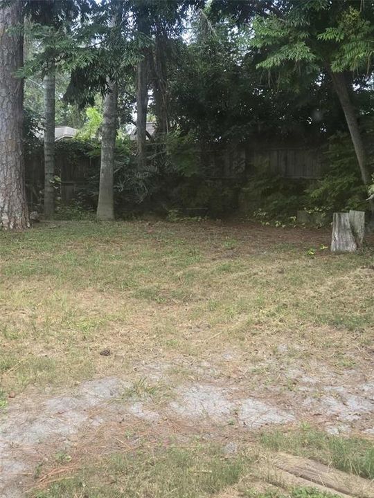 For Sale: $241,888 (2 beds, 2 baths, 1272 Square Feet)