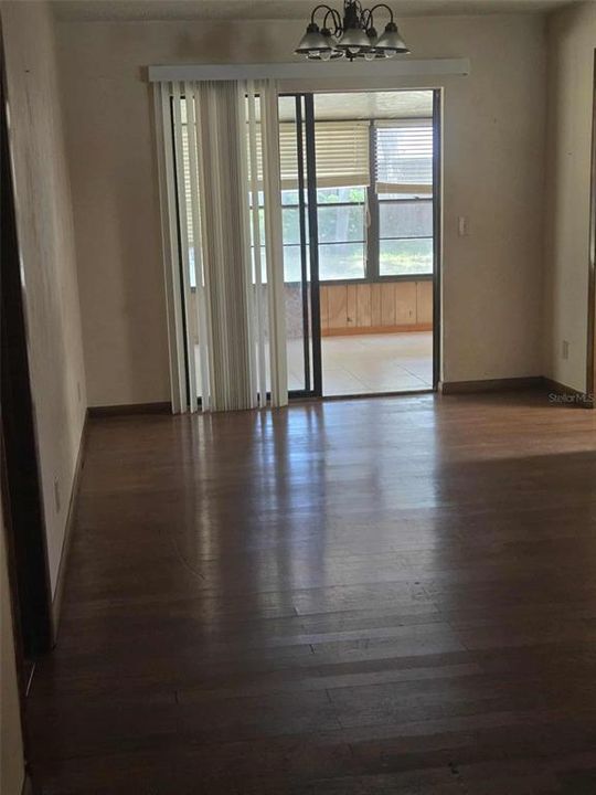 For Sale: $241,888 (2 beds, 2 baths, 1272 Square Feet)